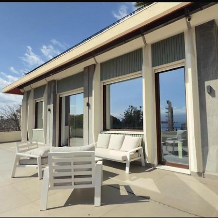 Fuorisquadra B&B Μεσίνα Εξωτερικό φωτογραφία