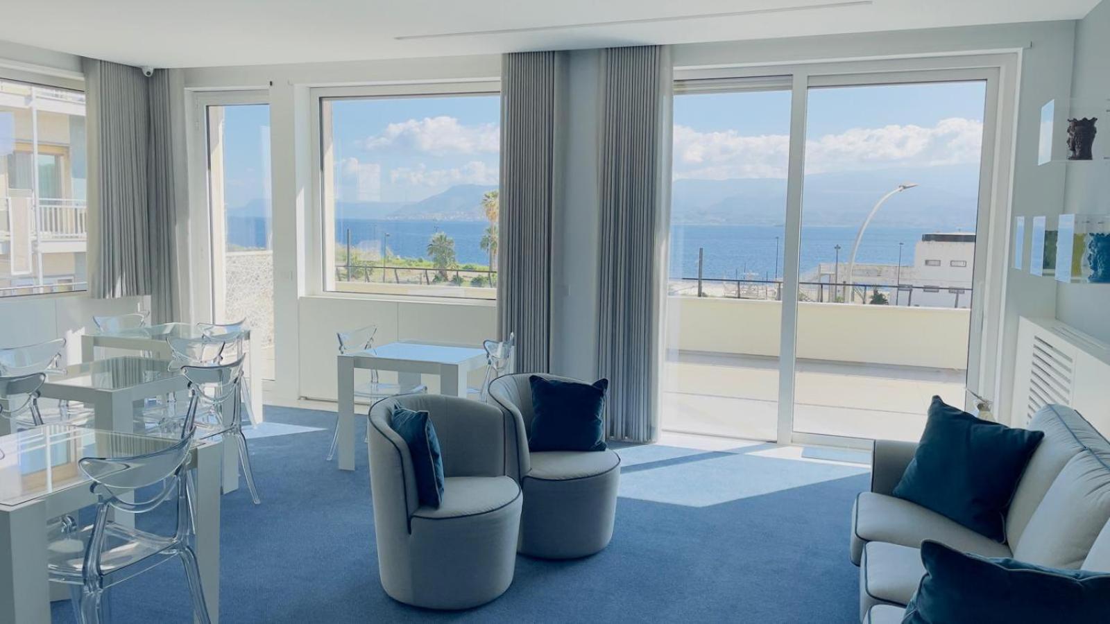 Fuorisquadra B&B Μεσίνα Εξωτερικό φωτογραφία